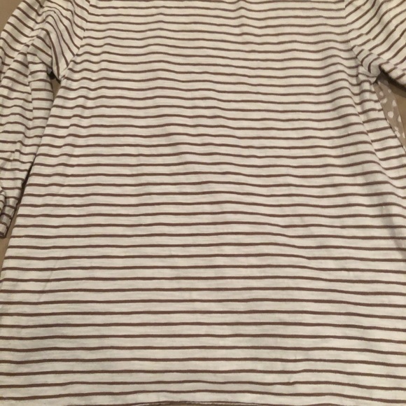 Cute multi colored/material top - Picture 5 of 5